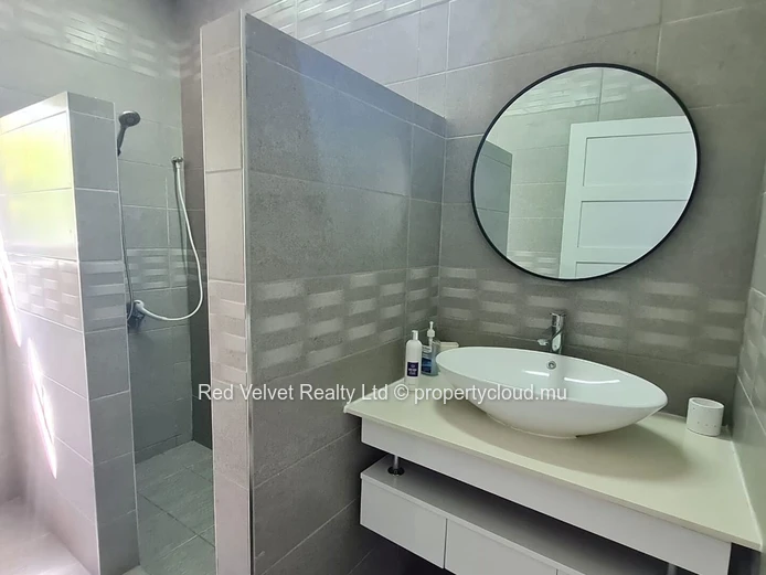 Villa à louer à Grand Baie | Piscine privée | Emplacement de choix