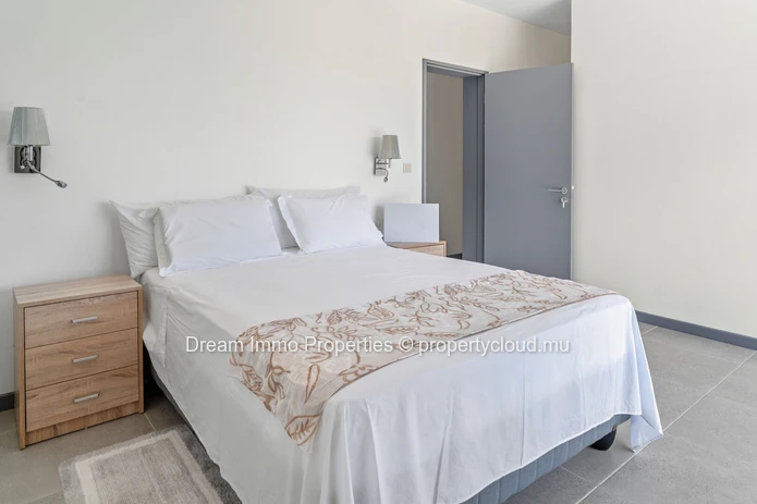 Penthouse d'exception de 3 chambres en suite avec vue panoramique sur la mer à St Antoine Private Residences – Île Ma...