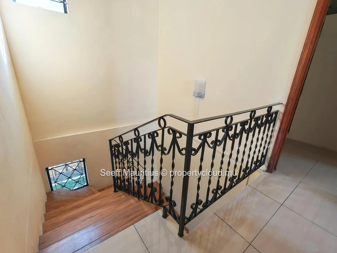 Immobilier D'exception Proche Métro