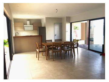 4 Bedroom Villa
