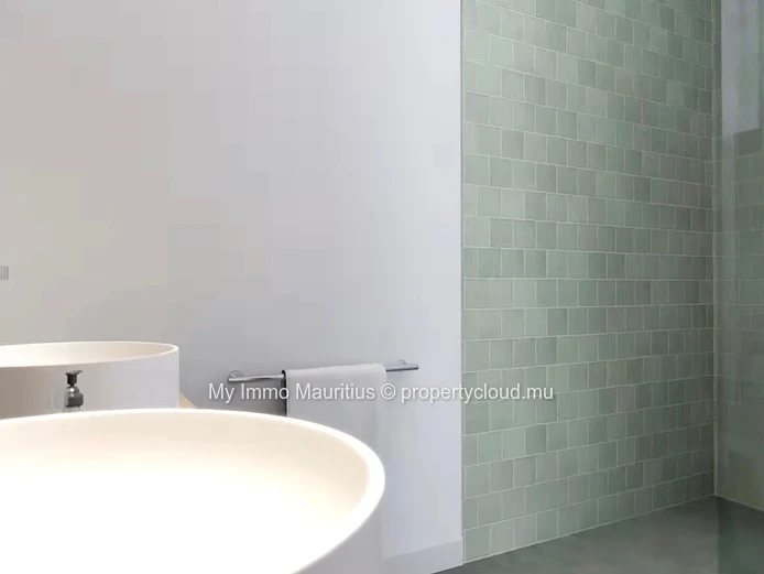 3-Bedroom Duplex with Private Pool – Pointe d’Esny Le Village