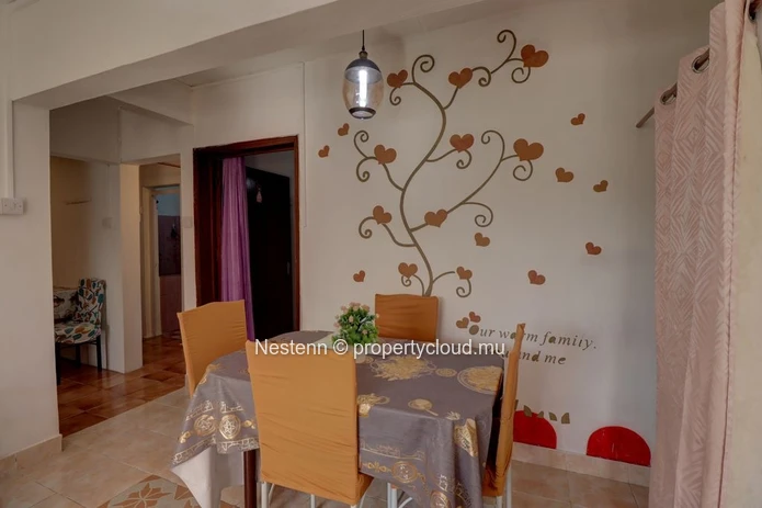 1er étage d'une maison traditionnelle – Confort, tranquillité et proximité de toutes les commodités