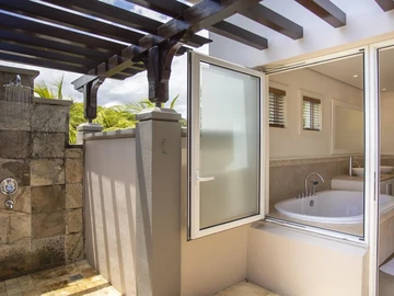 Tee to Sea - Heritage Villas Valiche