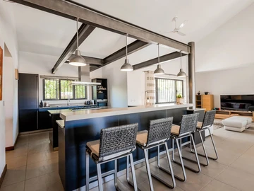 4 Bedroom Villa