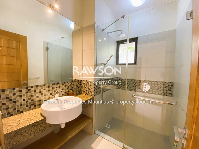 Modern Villa | 208 M² | Piton | 4 Bedrooms | Available 1St December 2026