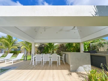 4 Bedroom Villa
