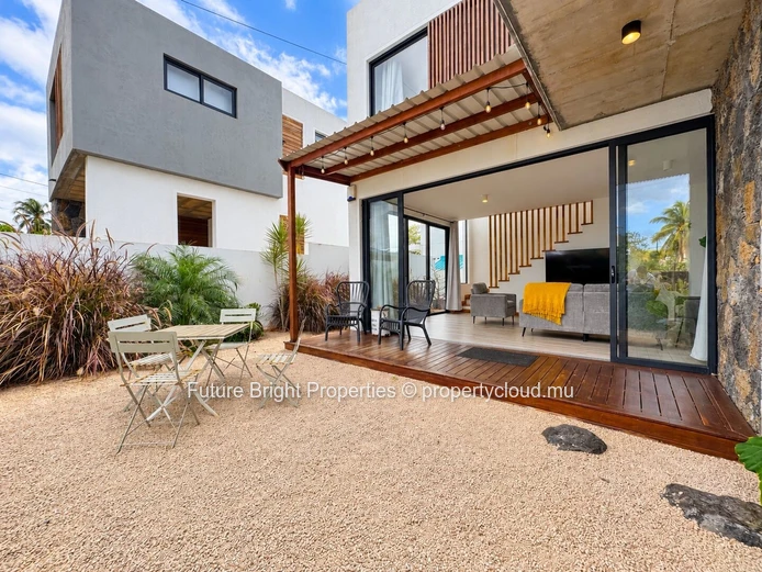 Maison contemporaine — Design, confort & potentiel locatif