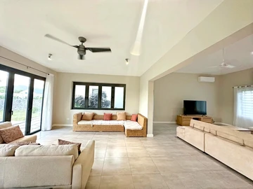 3 Bedroom Villa
