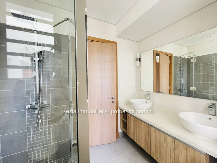Appartement Contemporain Proche De La Plage