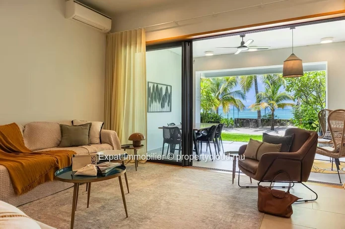 Luxury Beachfront Apartment with Coin de Mire Views – Pointe d’Azur, Pereybere