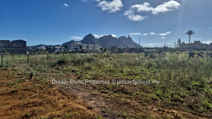 Grand Terrain Pour Villa Ou Projet Immobilier Dans Smart City L'avenir - Ile Maurice