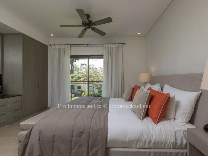 Exquisite furnished first-floor apartment, just renovated with taste and now available for sale at the esteemed Anahi...
