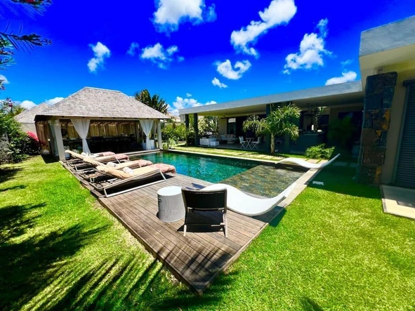 Grand Baie - Elegant 3-bedroom villa with private pool