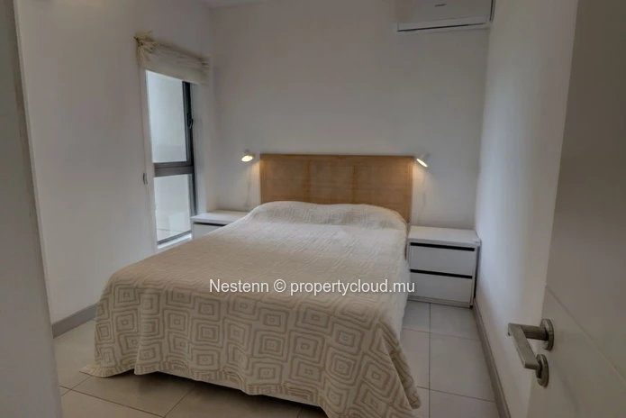 Modern 2-bedroom apartment in Moka , fully equipped kitchen, air conditioning, and close to amenities.