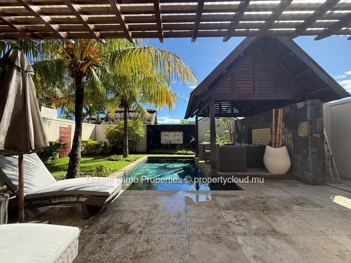 Belle villa moderne de 2 chambres au Clos du Littoral à Grand Baie – Ile Maurice