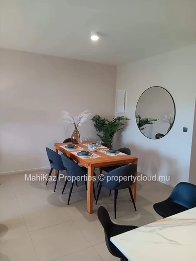 Apartments For Sale in Moka Smart City 