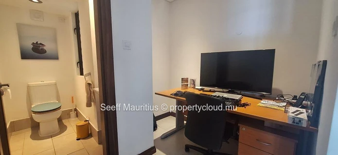 Penthouse en duplex avec vue panoramique sur la mer