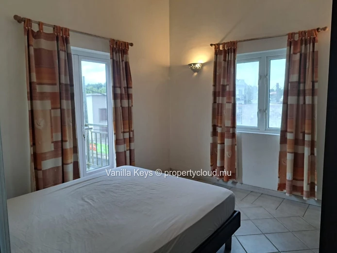 À Vendre – Charmant Appartement de 3 Chambres : Votre Petit Cocon au Cœur de Curepipe