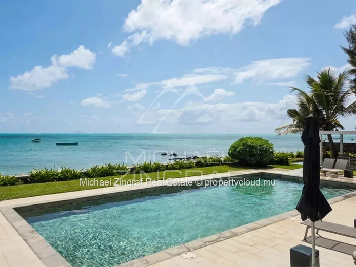 Penthouse pieds dans l'eau Roches Noires