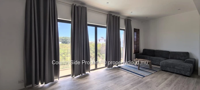 Spacieuse maison de 3 chambres avec piscine privée à proximité de la plage de Mont Choisy