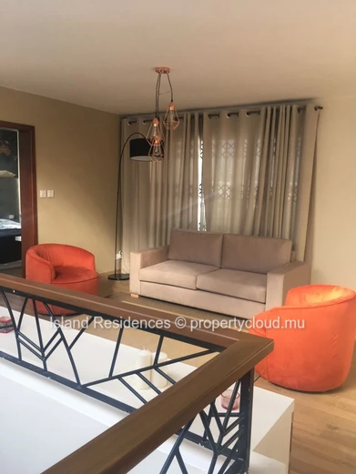 Fully furnished and well equipped modern villa with 6 bedrooms, pool and garage in a secure residence