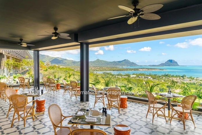 Villa de Luxe avec Vue Mer & Montagne | Legend Hill – Côte Ouest de l'Île Maurice