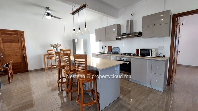 Penthouse moderne de 3 chambres avec vue sur mer – Péreybère