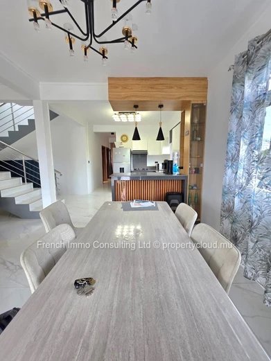 Belle villa de 5 chambres a sottise road Grand Baie