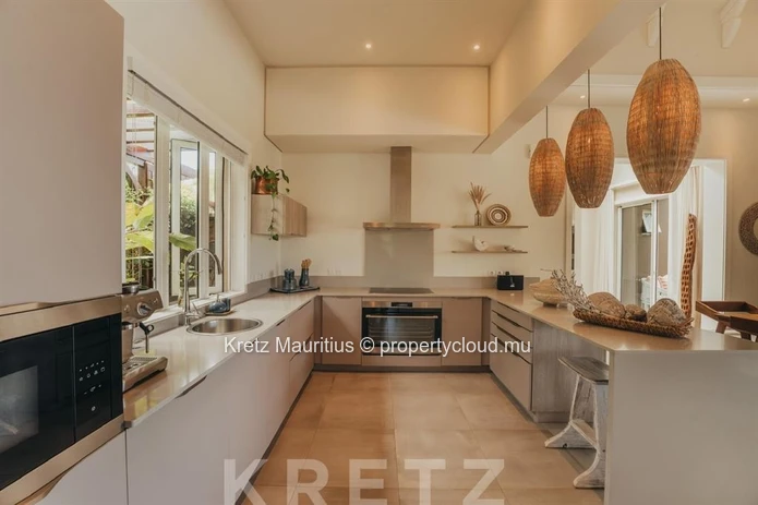 Villa contemporaine de quatre chambres au cœur du Domaine de Bel Ombre