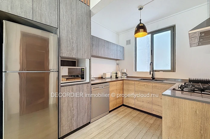 Maison moderne à vendre