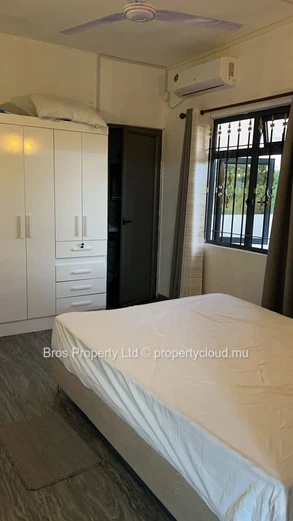 35 000 Rs/mois | Appartements de 2 chambres récemment meublés à louer à Trou aux Biches