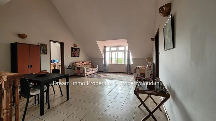Sea View Villa On 1,150 Sqm Land In Tamarin - Flic En Flac