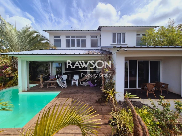 4 Bedroom House For Sale in Grande Rivière Noire