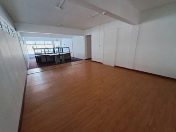 Office for rent in Quatre Bornes.