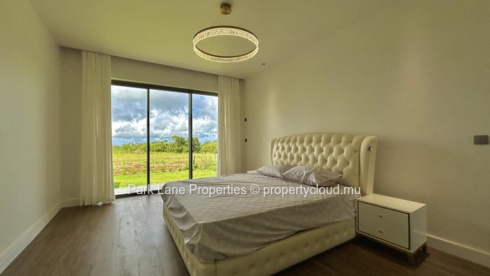 Élégante villa de 3 chambres à louer dans un domaine de golf