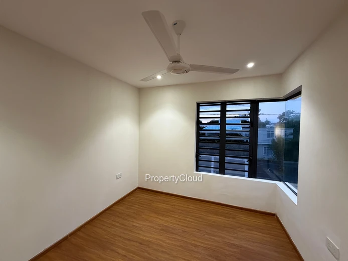À Vendre | Maison Neuve De 4 Chambres | À 5 Minutes À Pied Du Jardin Balfour | Beau-Bassin