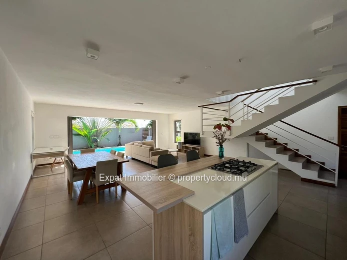 Villa moderne 3 chambres en résidence sécurisée – À louer à Péreybère