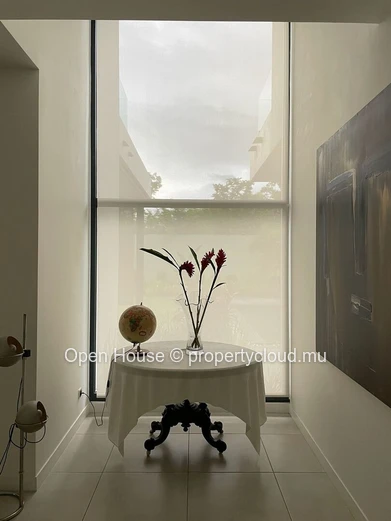 Luxury 4-Bedroom PDS Villa with Private Pool in Tamarin