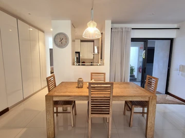 5 Bedroom Duplex To Let in Petite Riviere Noire