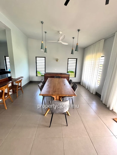 Villa 3 chambres à louer – Tamarin, proche golf