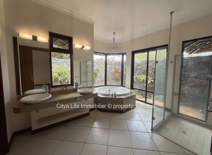 Villa IRS d’exception non meublée à louer à Tamarin