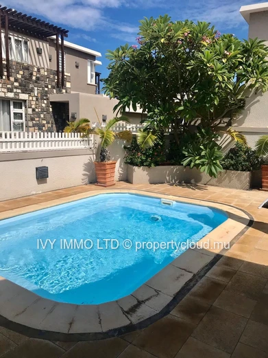 Beachfront House For Rent – Baie Du Tombeau