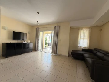 3 Bedroom Townhouse, Duplex