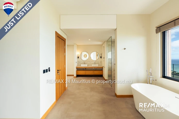 Luxury 5-Bedroom Villa at Legend Hill, Mauritius