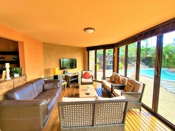 4 Bedroom Villa