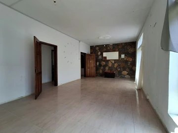 Maison de 6 Chambres