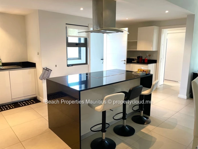 Open-Plan 3-Bed Apartment | Moments from the Beach + Weekly Housekeeping Included