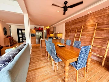 Townhouse, Duplex de 3 Chambres