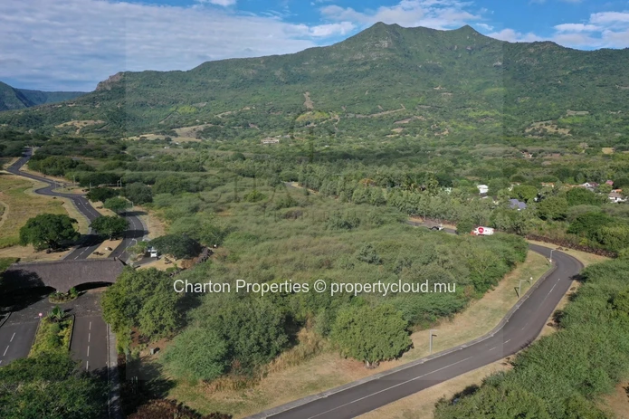 Villa d'exception de 4 chambres avec vue panoramique sur Le Morne et l'Océan Indien