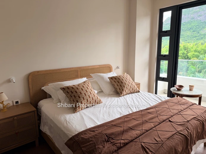 One-Bedroom Penthouse – Moka